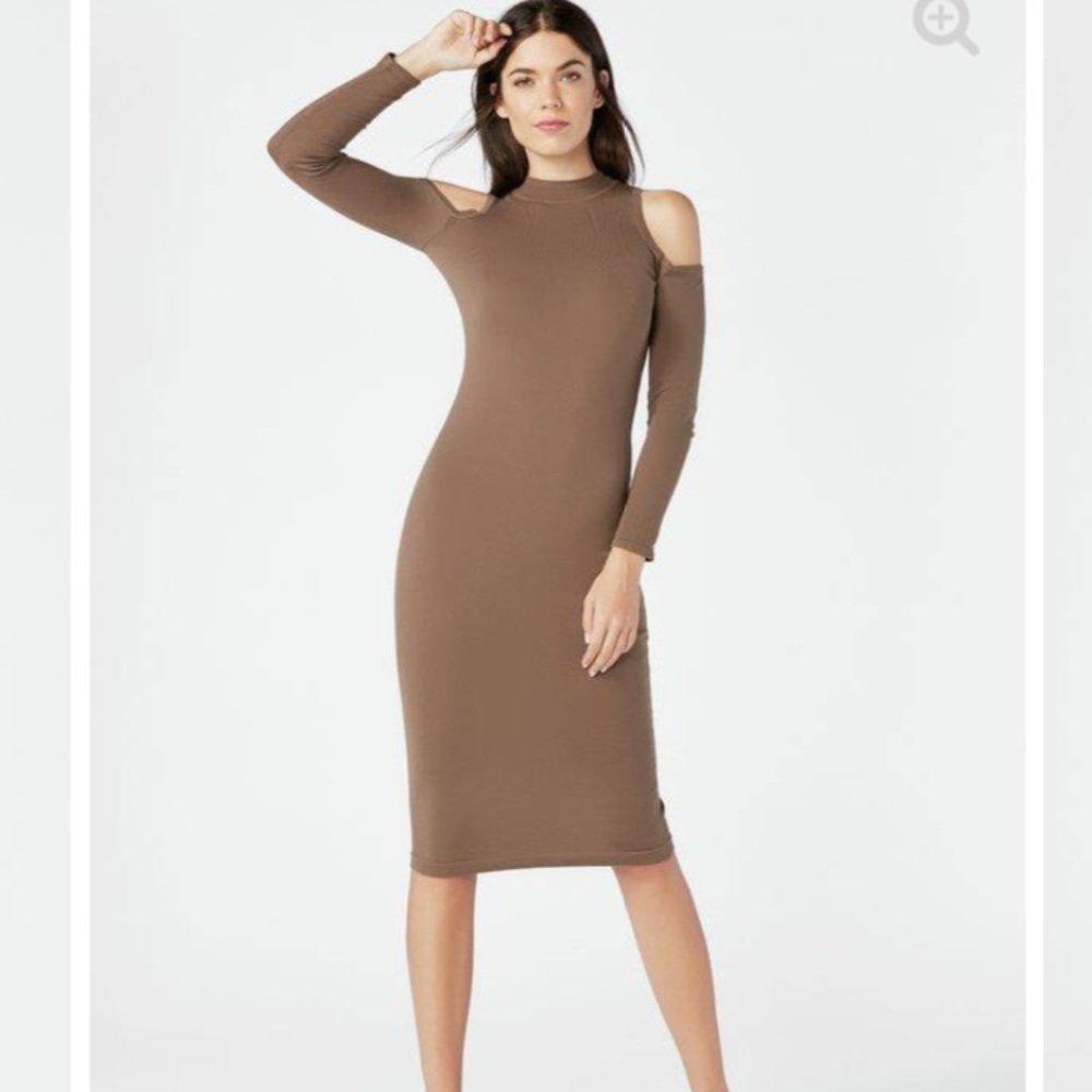 Cut Out Shoulder Midi Dress